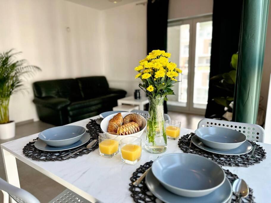 Dzielnica Parkowa #7 Apartment Rzeszow Ngoại thất bức ảnh